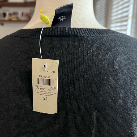 NWT ANN TAYLOR LEOPARD PRINT ZIP UP CARDIGAN SIZE M - Picture 3 of 11